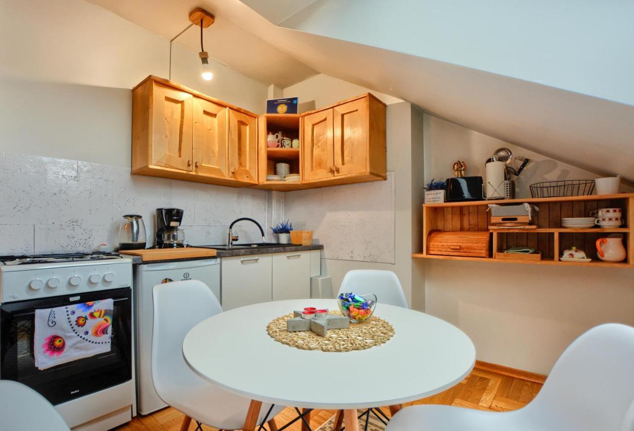 Apartamenty Bieszczadzki Aniol Ustrzyki Dolne Exterior photo